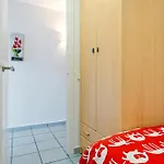 Hauzify I Girasol * Салоу